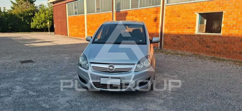 2013 Opel ZAFIRA