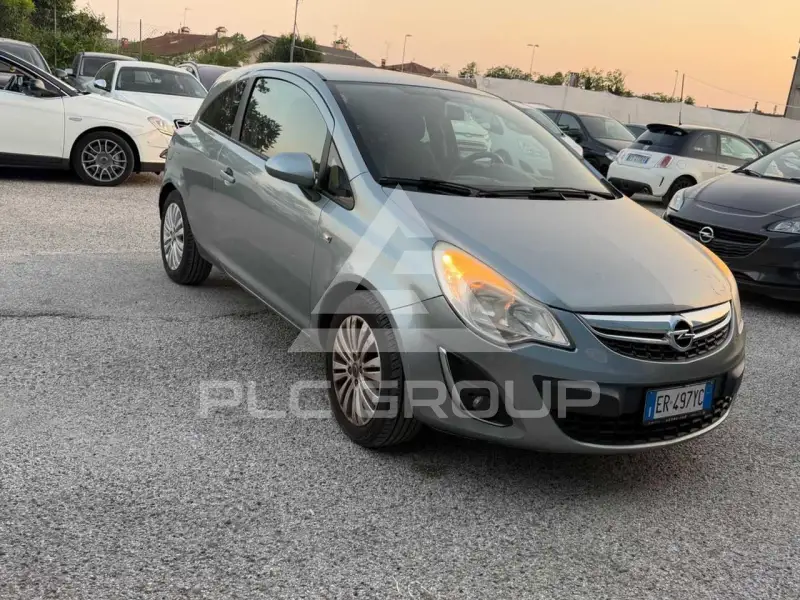 2013 Opel Corsa