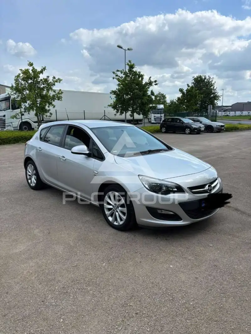 2013 Opel Astra