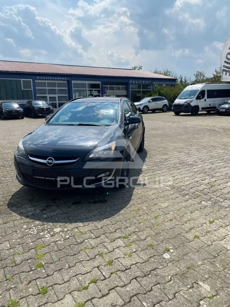 2013 Opel Astra