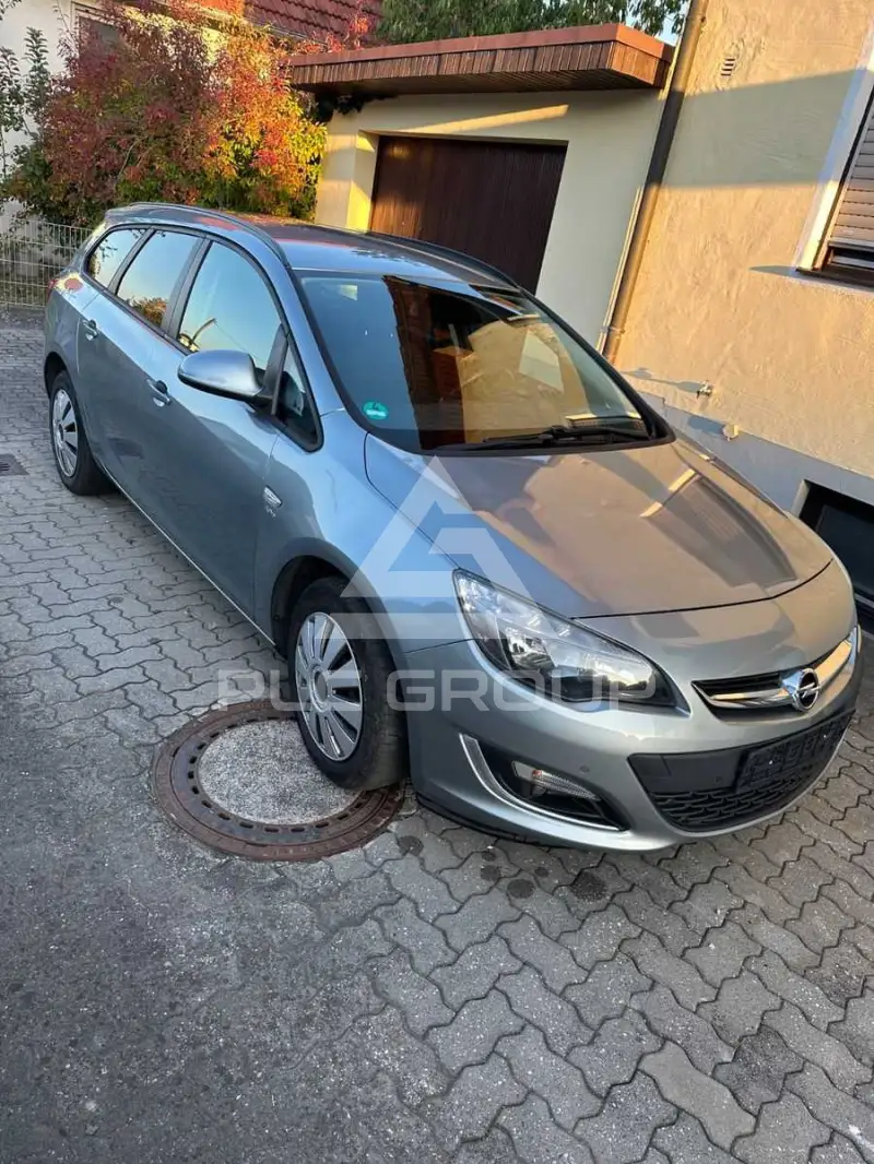 2013 Opel Astra