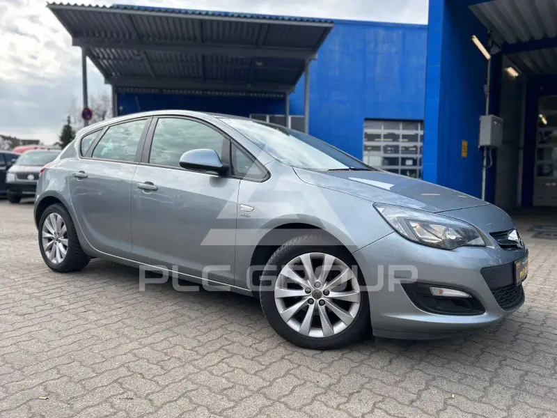 2013 Opel Astra