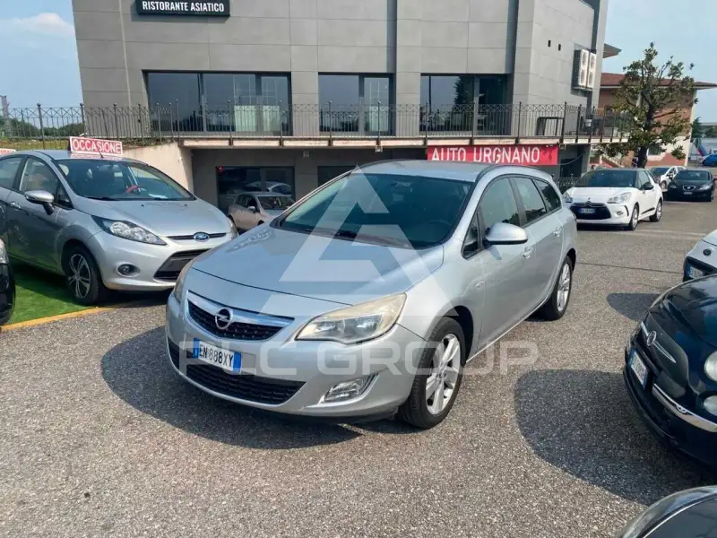 2013 Opel Astra