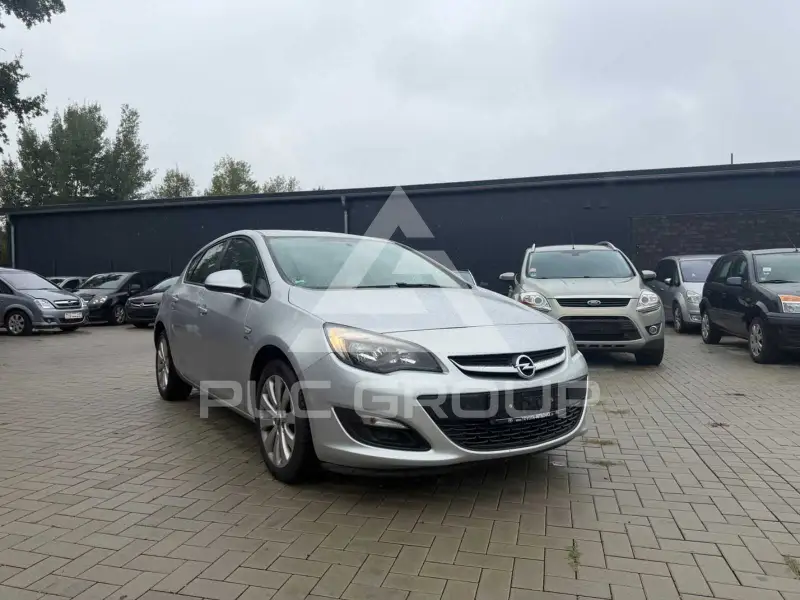 2013 Opel Astra