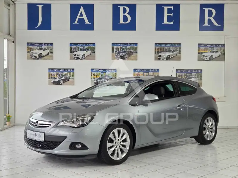 2013 Opel Astra