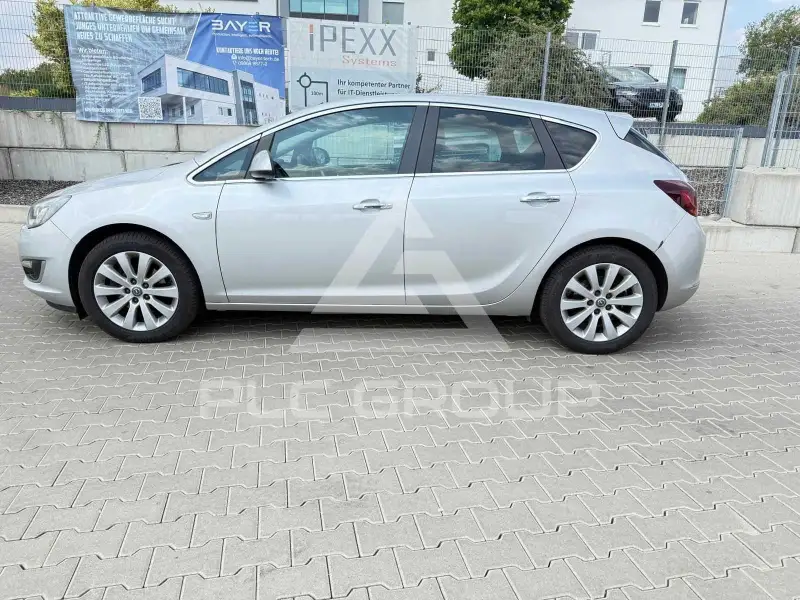 2013 Opel Astra