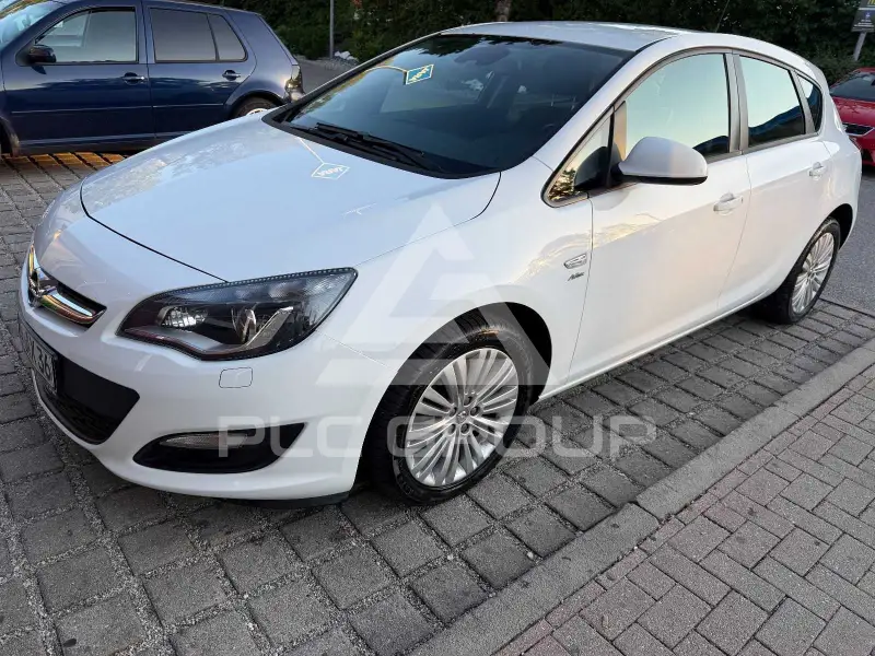 2013 Opel Astra