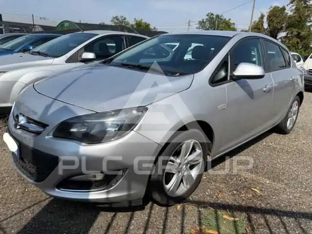 2013 Opel Astra