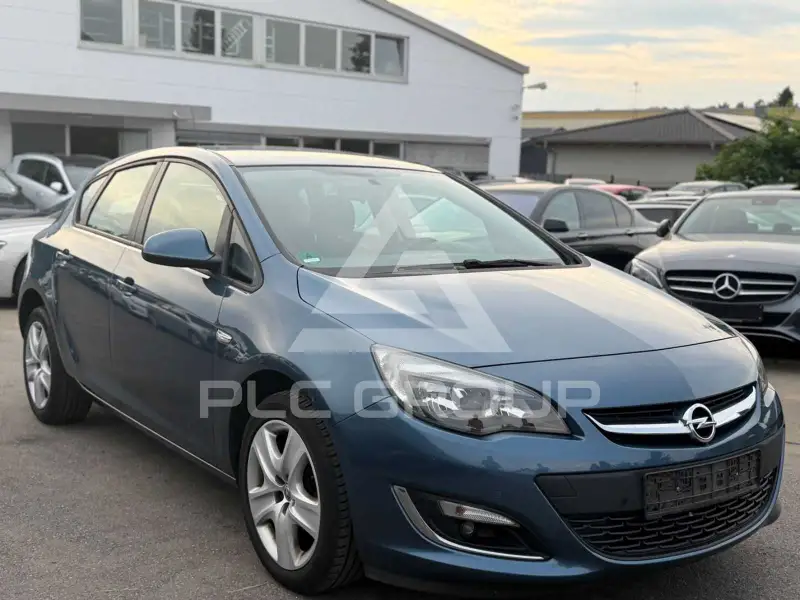 2013 Opel Astra