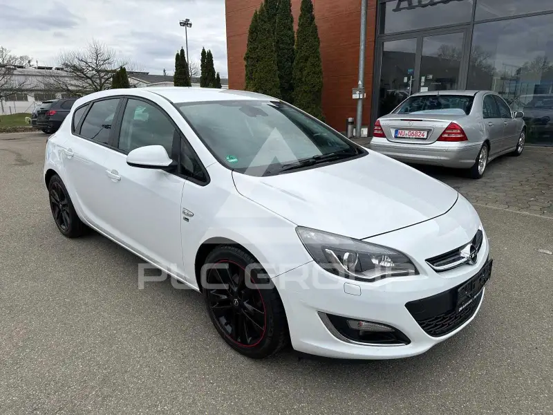 2013 Opel Astra