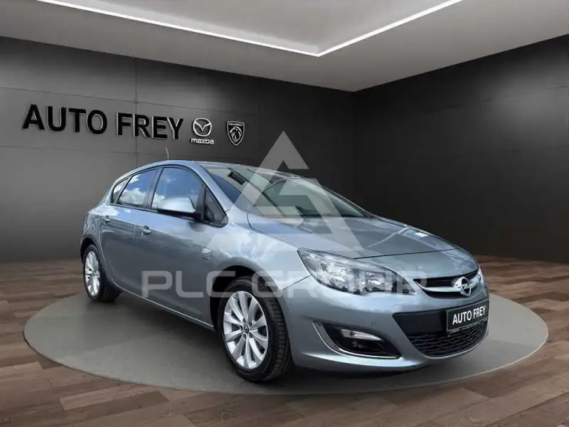 2013 Opel Astra