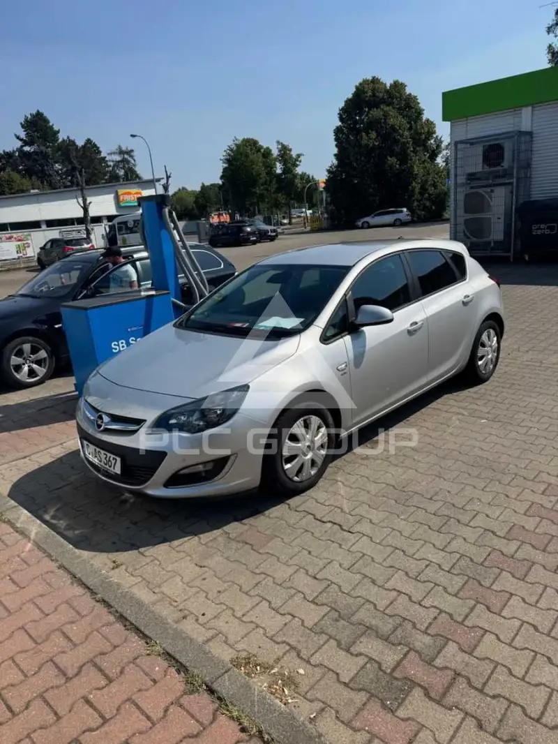 2013 Opel Astra