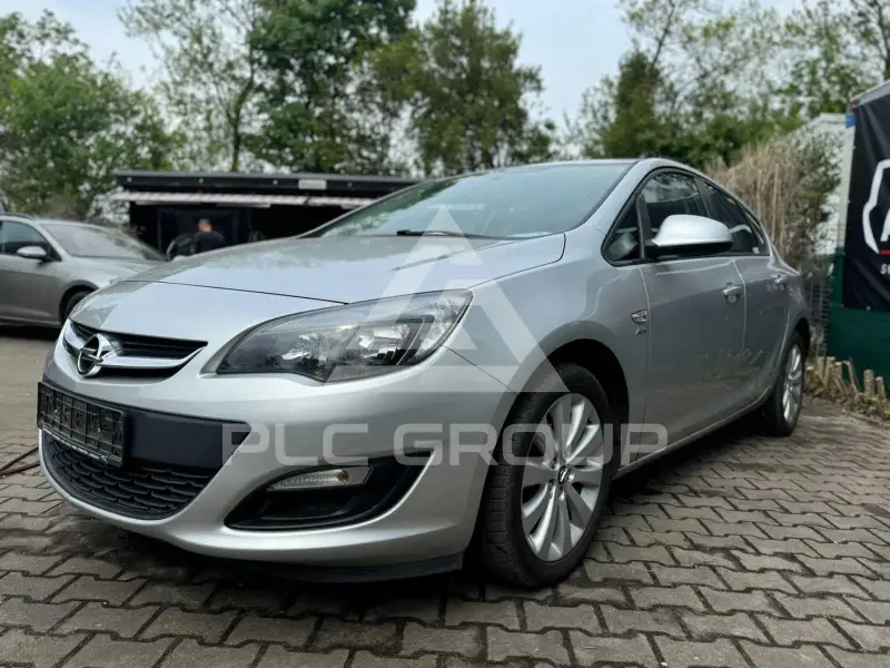 2013 Opel Astra