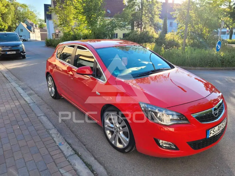 2013 Opel Astra