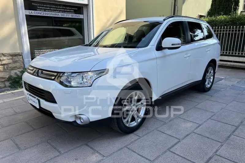 2014 Mitsubishi OUTLANDER