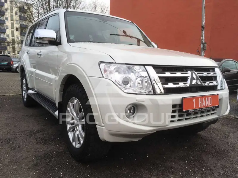 2014 Mitsubishi PAJARO