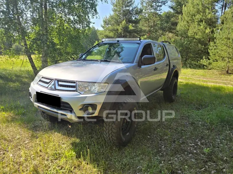 2014 Mitsubishi L200