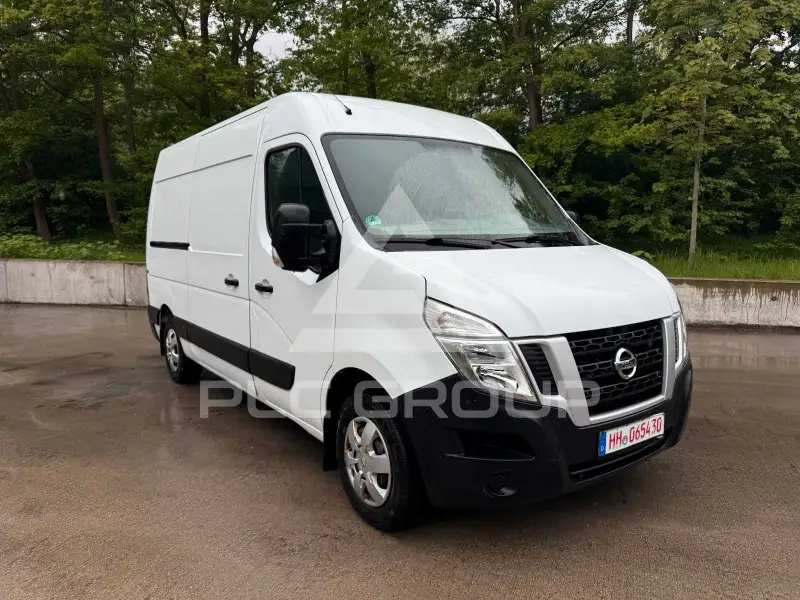 2014 Nissan NV 400
