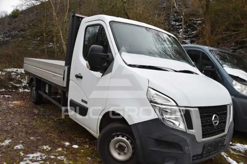 2014 Nissan NV 400