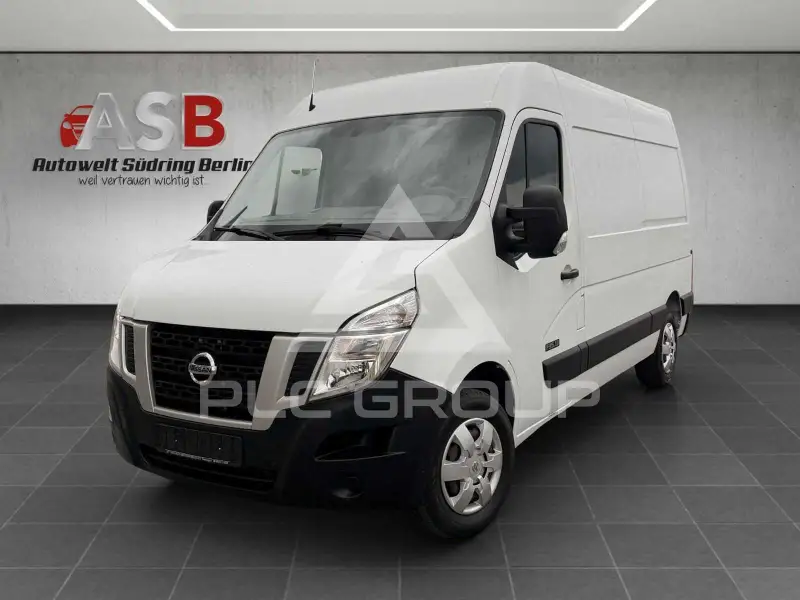 2014 Nissan NV 400