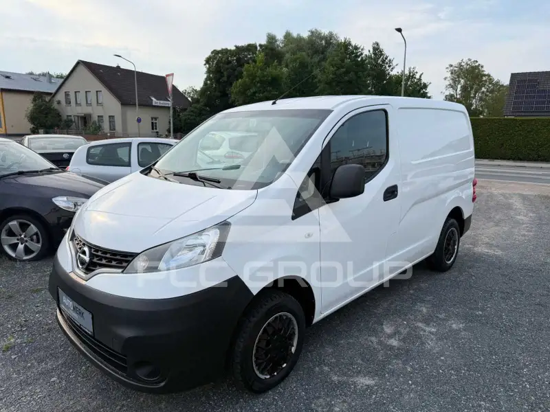 2014 Nissan NV 200