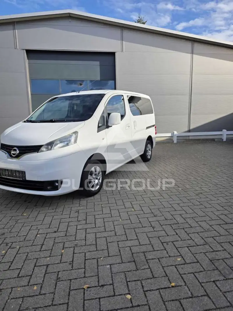 2014 Nissan NV 200