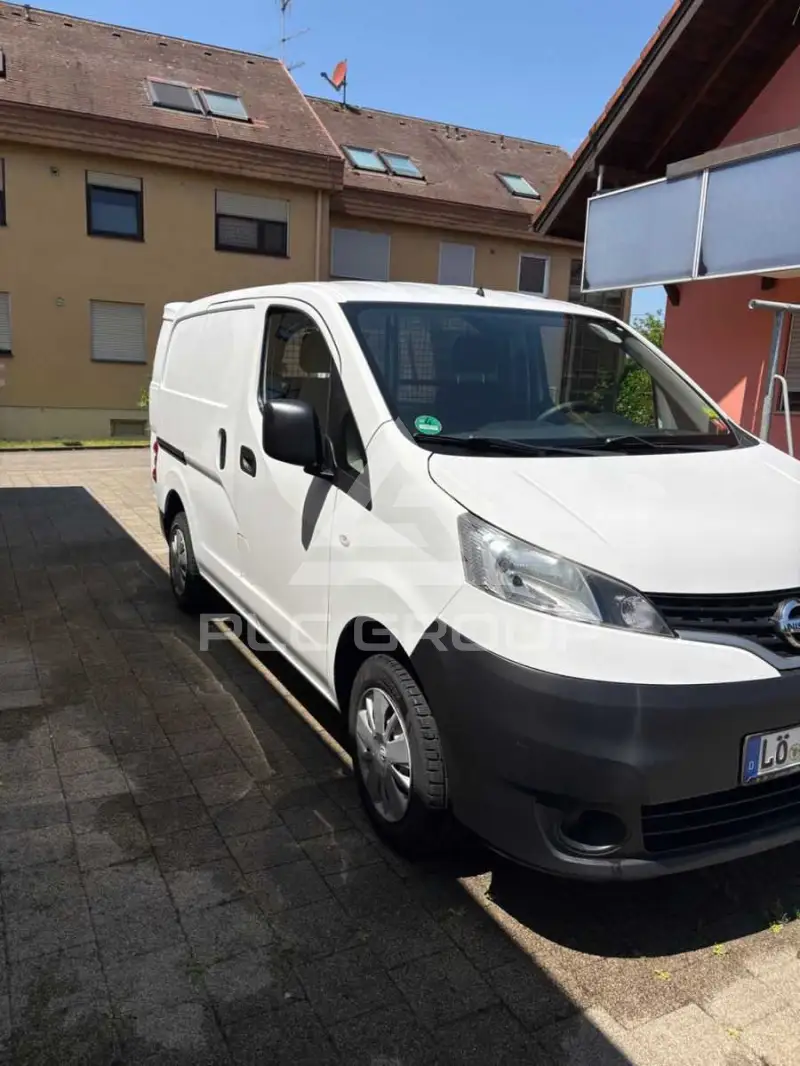 2014 Nissan NV 200