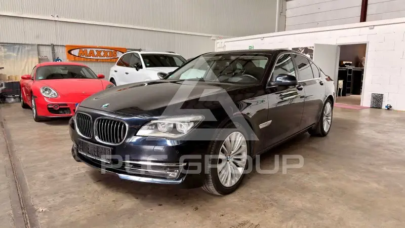 2014 BMW 740