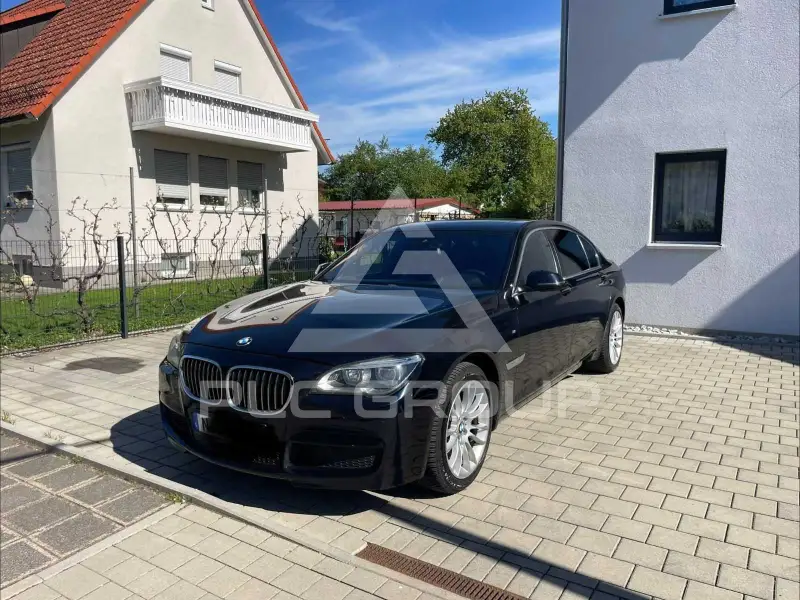 2014 BMW 750