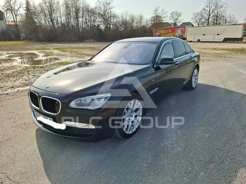 2014 BMW 750