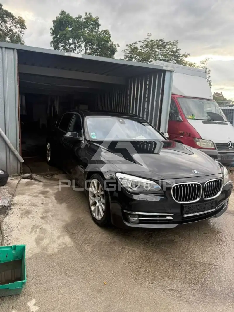 2014 BMW 750