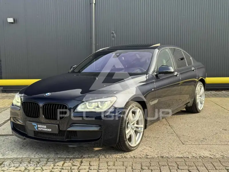 2014 BMW 750