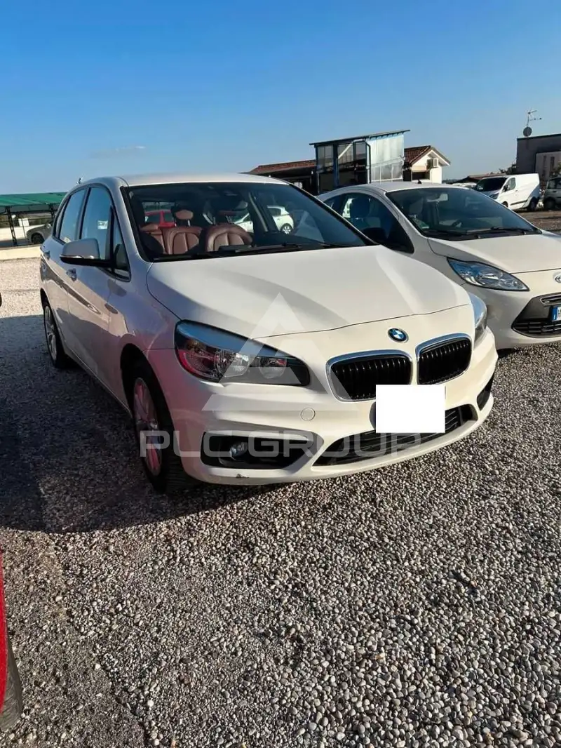 2014 BMW 218