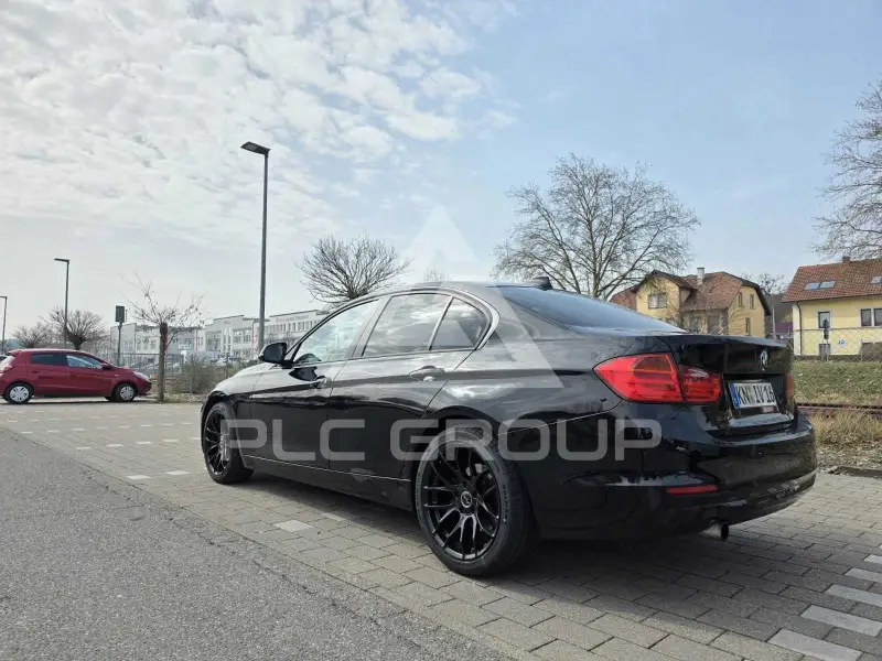 2014 BMW 320