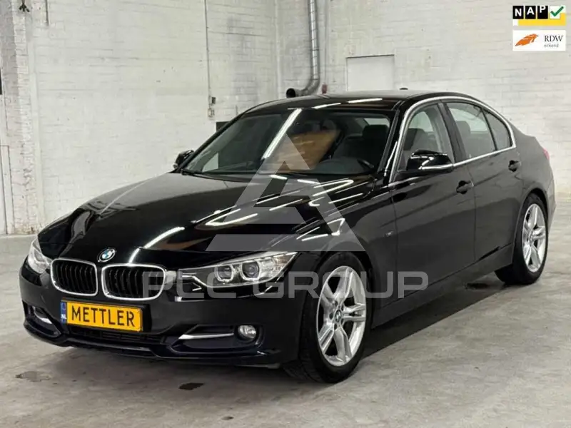 2014 BMW 320