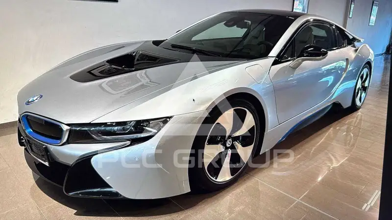 2014 BMW I8