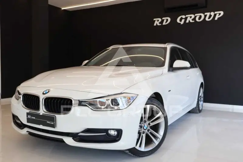 2014 BMW 318