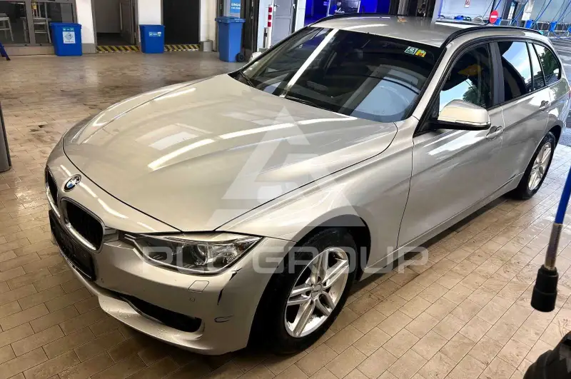 2014 BMW 318