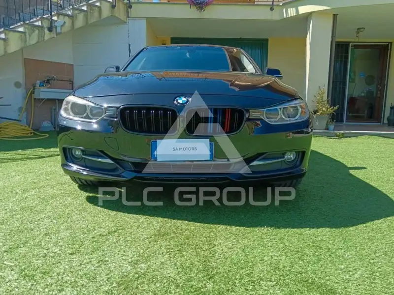 2014 BMW 318