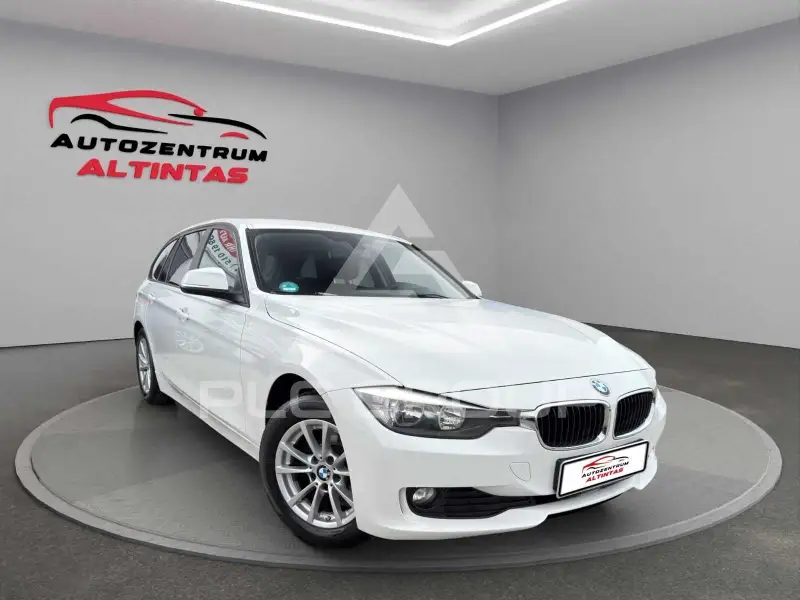 2014 BMW 318