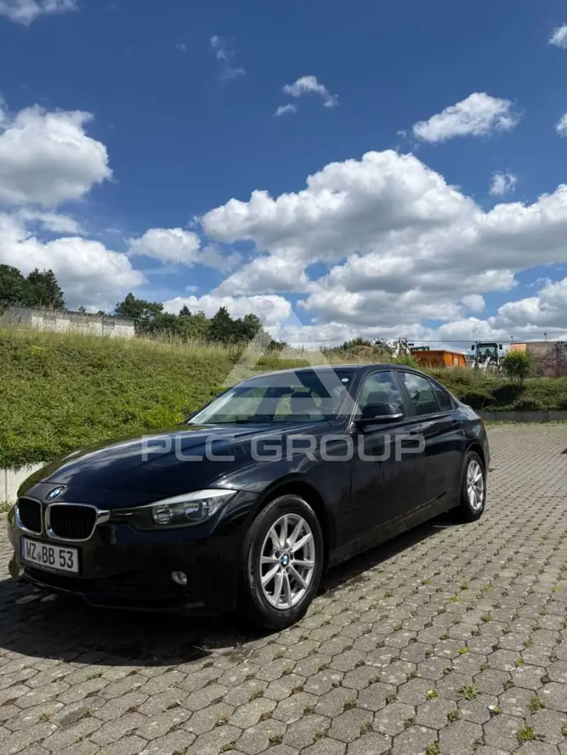 2014 BMW 318