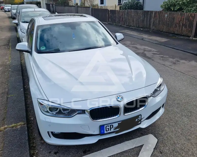2014 BMW 318