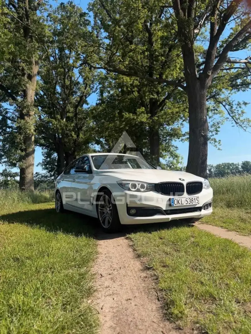 2014 BMW 320