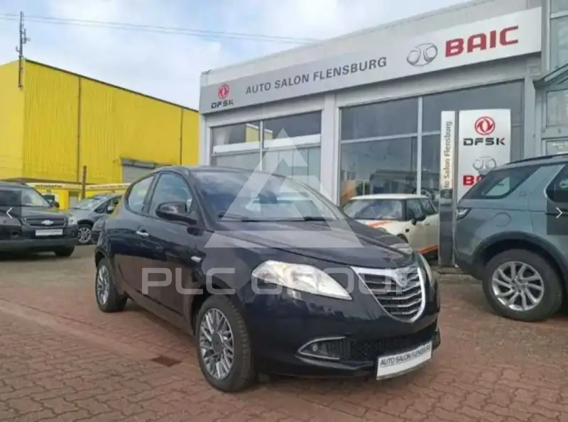 2014 Lancia YPSILON