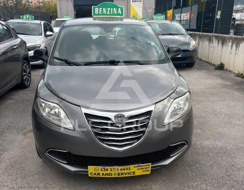 2014 Lancia YPSILON
