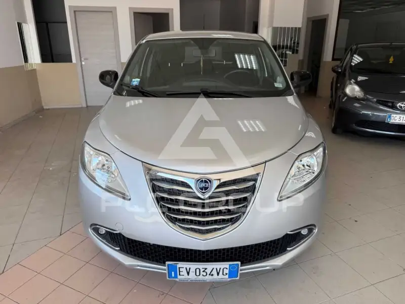 2014 Lancia YPSILON