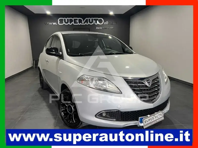 2014 Lancia YPSILON