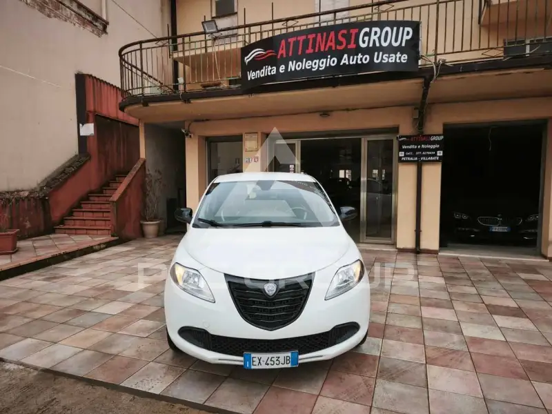 2014 Lancia YPSILON