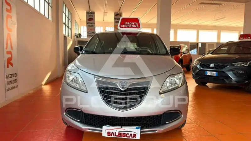 2014 Lancia YPSILON