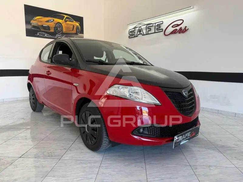 2014 Lancia YPSILON